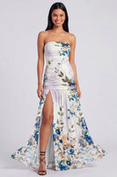 Laden Sie das Bild in den Galerie-Viewer, Elfenbeinfarbenes, trägerloses, gerafftes Blumenkleid mit Schlitz