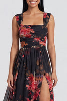 Laden Sie das Bild in den Galerie-Viewer, Schwarzes A-Linien-Chiffon-Blumenkleid mit quadratem Ausschnitt und Schlitz