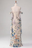 Laden Sie das Bild in den Galerie-Viewer, Elfenbeinfarbenes Kaltschulter-Meerjungfrauen-Formelkleid mit Schärpe