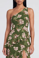 Laden Sie das Bild in den Galerie-Viewer, Ein Schulter dunkelgrünes Meerjungfrauenkleid mit gestuftem Rüschen, Blumen und Schlitz