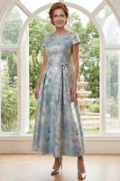 Laden Sie das Bild in den Galerie-Viewer, A-Linie Jacquardblauer Bateau-Ausschnitt Langes Mutter-der-der-Braut-Kleid mit Schleife
