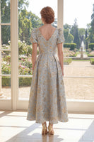 Laden Sie das Bild in den Galerie-Viewer, A-Linie staubiges blaues V-Ausschnitt Jacquard Long Mother Of the Bride Kleid mit Puffärmeln