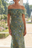 Laden Sie das Bild in den Galerie-Viewer, Schulterloses grünes Meerjungfrauen-Tüll-Kleid der Mutter der Braut