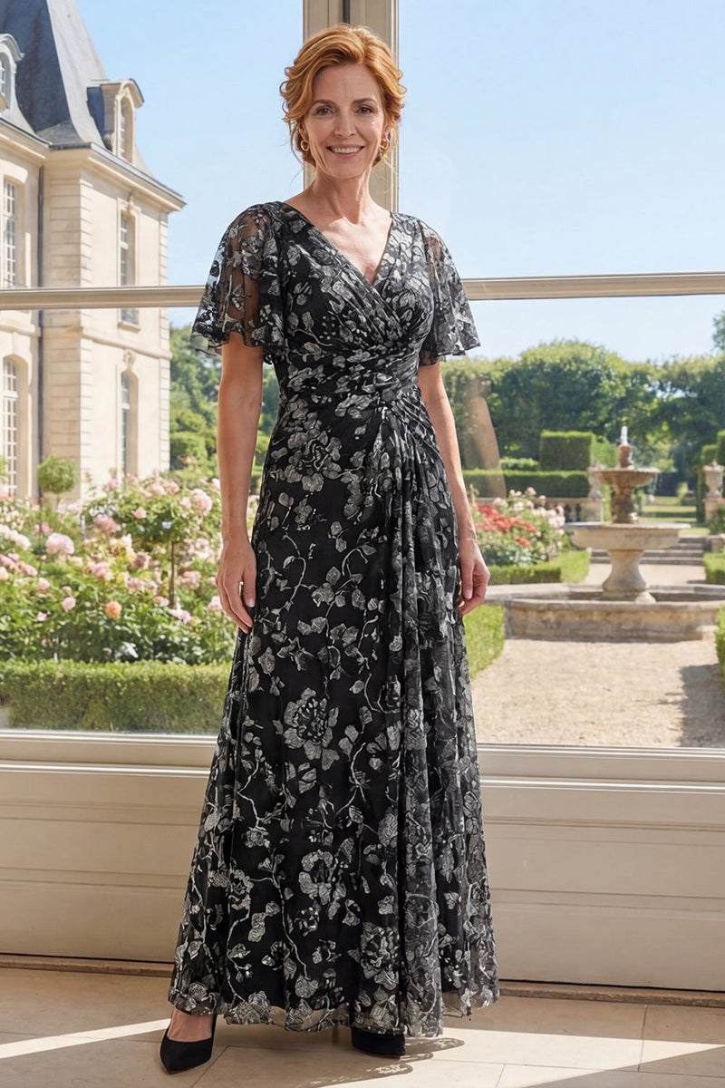 Laden Sie das Bild in den Galerie-Viewer, Schwarzes Tüll-A-Linie V-Ausschnitt mit langem Mutter-der-der-Braut-Kleidung