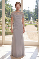 Laden Sie das Bild in den Galerie-Viewer, Graue Chiffon-Scheide mit Perlen, mit Zügel, lange Mutter der Braut, Kleid