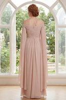 Laden Sie das Bild in den Galerie-Viewer, Chiffon-Champagner-Off-the-shoulder gerafftes Mutter-der-Braut-Kleid mit Umhangärmeln