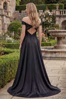 Laden Sie das Bild in den Galerie-Viewer, A-Linie Satin Schwarzes Schulterfreies Langes Abschlussballkleid mit Perlen