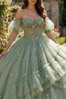 Laden Sie das Bild in den Galerie-Viewer, Staubiges Salbei Off-the-Shoulder Blumen Korsett Tüll Abschlusskleid