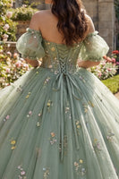 Laden Sie das Bild in den Galerie-Viewer, Staubiges Salbei Off-the-Shoulder Blumen Korsett Tüll Abschlusskleid