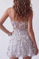 Laden Sie das Bild in den Galerie-Viewer, Glitzerndes silbernes Korsett A-Linie Spaghettiträger Blumenperlen-Kurzes Cocktailkleid
