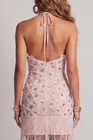 Laden Sie das Bild in den Galerie-Viewer, Glitzerndes Rouge, enges, kurzes, gerüschendes Neckholder-Cocktailkleid mit Fransen