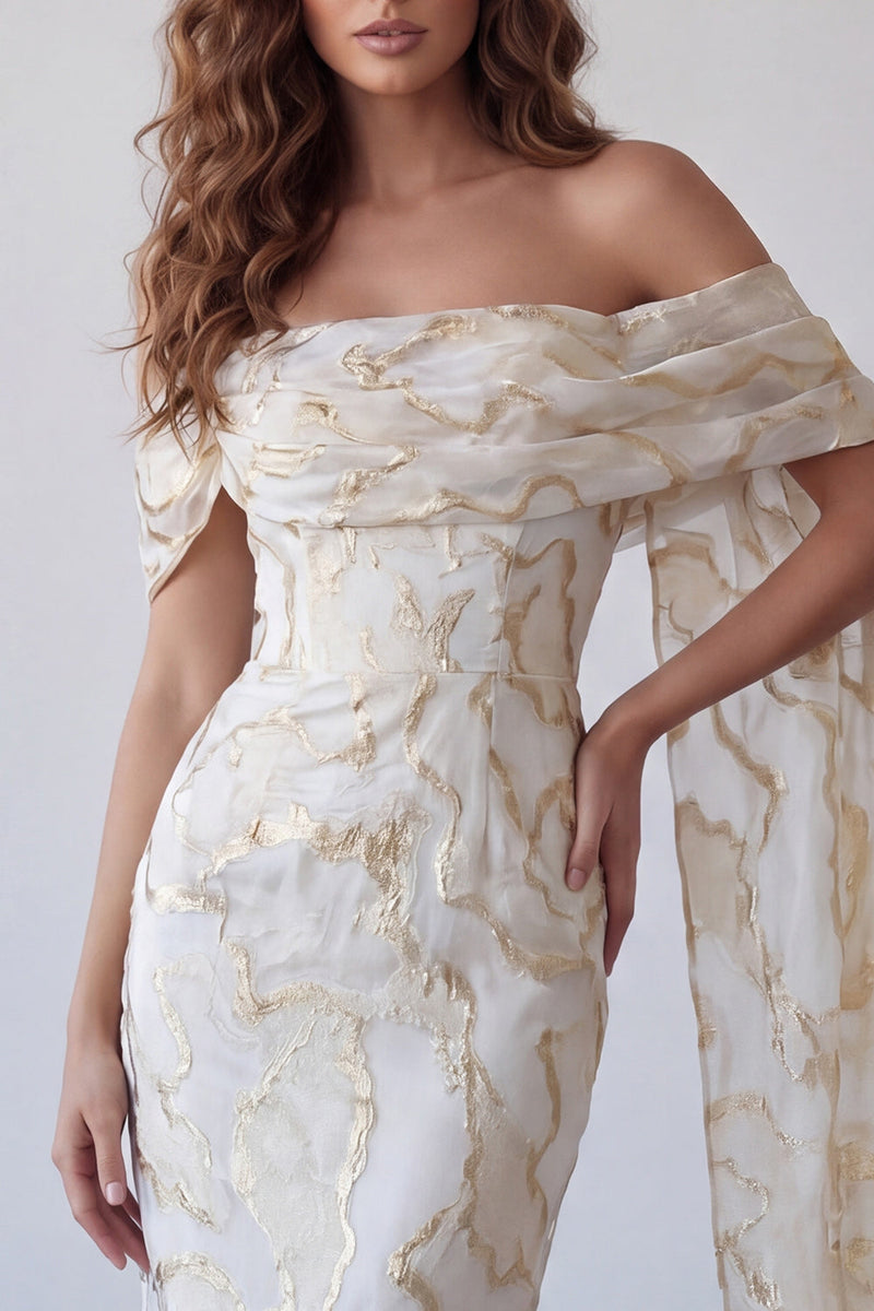 Laden Sie das Bild in den Galerie-Viewer, Off-the-shoulder Champagner Bodycon-bedrucktes Midi-Festkleid mit Umhang