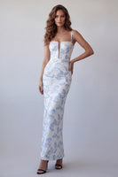 Laden Sie das Bild in den Galerie-Viewer, Hellblaues, geblümtes Bodycon Spaghettiträger langes Festkleid