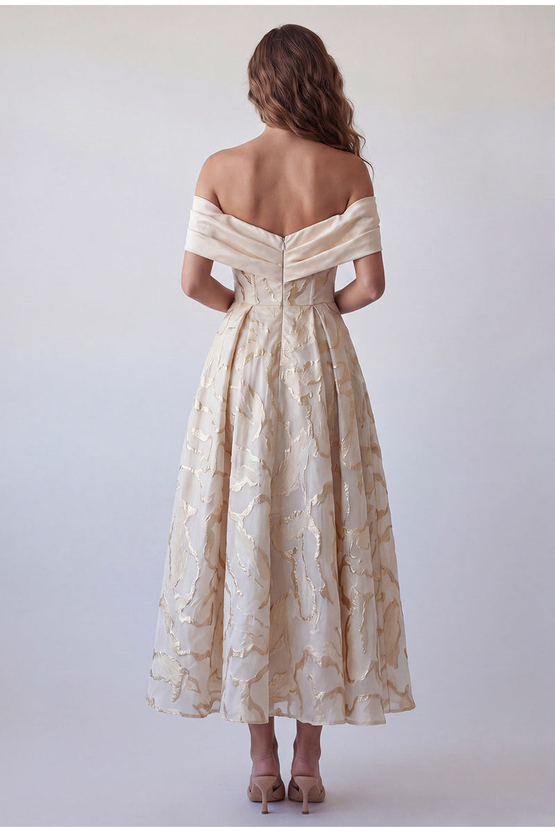 Laden Sie das Bild in den Galerie-Viewer, A-Linie Champagner-off-the-shoulder bedrucktes Midi-Festkleid