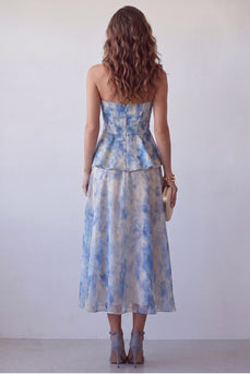A-Linie staubiges blaues Chiffon-Trägerloses Blumen-Midi-Festkleid