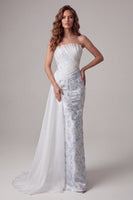 Laden Sie das Bild in den Galerie-Viewer, Hellblaues, trägerloses Bodycon, gerafftes, florales langes Festkleid mit Schärpe