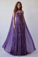 Laden Sie das Bild in den Galerie-Viewer, Trägerloses, lila Chiffon-Langkleid mit A-Linie und Halsschal
