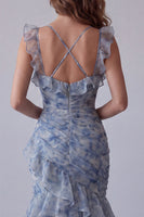 Laden Sie das Bild in den Galerie-Viewer, Meerjungfrauen-Staubblaues Chiffon gerüffeltes langes festliches Kleid mit Blumenmuster und Rüschen