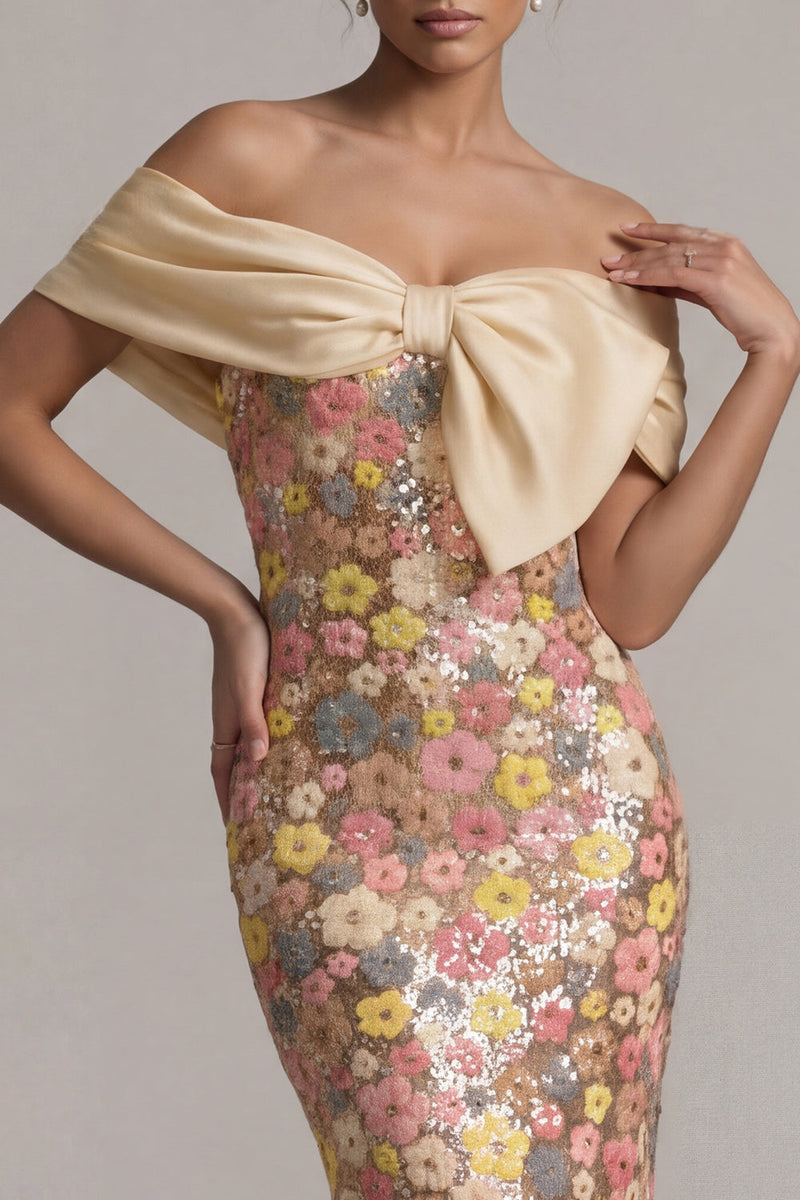 Laden Sie das Bild in den Galerie-Viewer, Schulterlose Blumenmeerjungfrau, glitzerndes gelbes Langkleid der Mutter der Braut mit Schleife