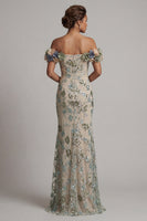 Laden Sie das Bild in den Galerie-Viewer, Staubiger Salbei von der Schulter Meerjungfrauen-Pailletten-Mutter-der-Braut-Kleid mit 3D-Blumen