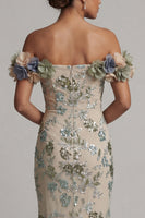 Laden Sie das Bild in den Galerie-Viewer, Staubiger Salbei von der Schulter Meerjungfrauen-Pailletten-Mutter-der-Braut-Kleid mit 3D-Blumen