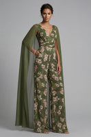 Laden Sie das Bild in den Galerie-Viewer, Eukalyptus-V-Ausschnitt floraler Mutter-der-der-Braut-Overall mit Umhang