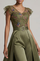 Laden Sie das Bild in den Galerie-Viewer, Oliv-Applikierter V-Ausschnitt Mother of the Bride Jumpsuit mit Flatterärmeln