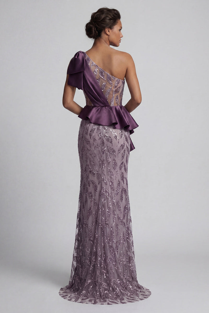 Laden Sie das Bild in den Galerie-Viewer, Glitzerndes einschulteriges lila Meerjungfrauen-Pailletten-Mutter-der-Braut-Kleid mit Schlitz