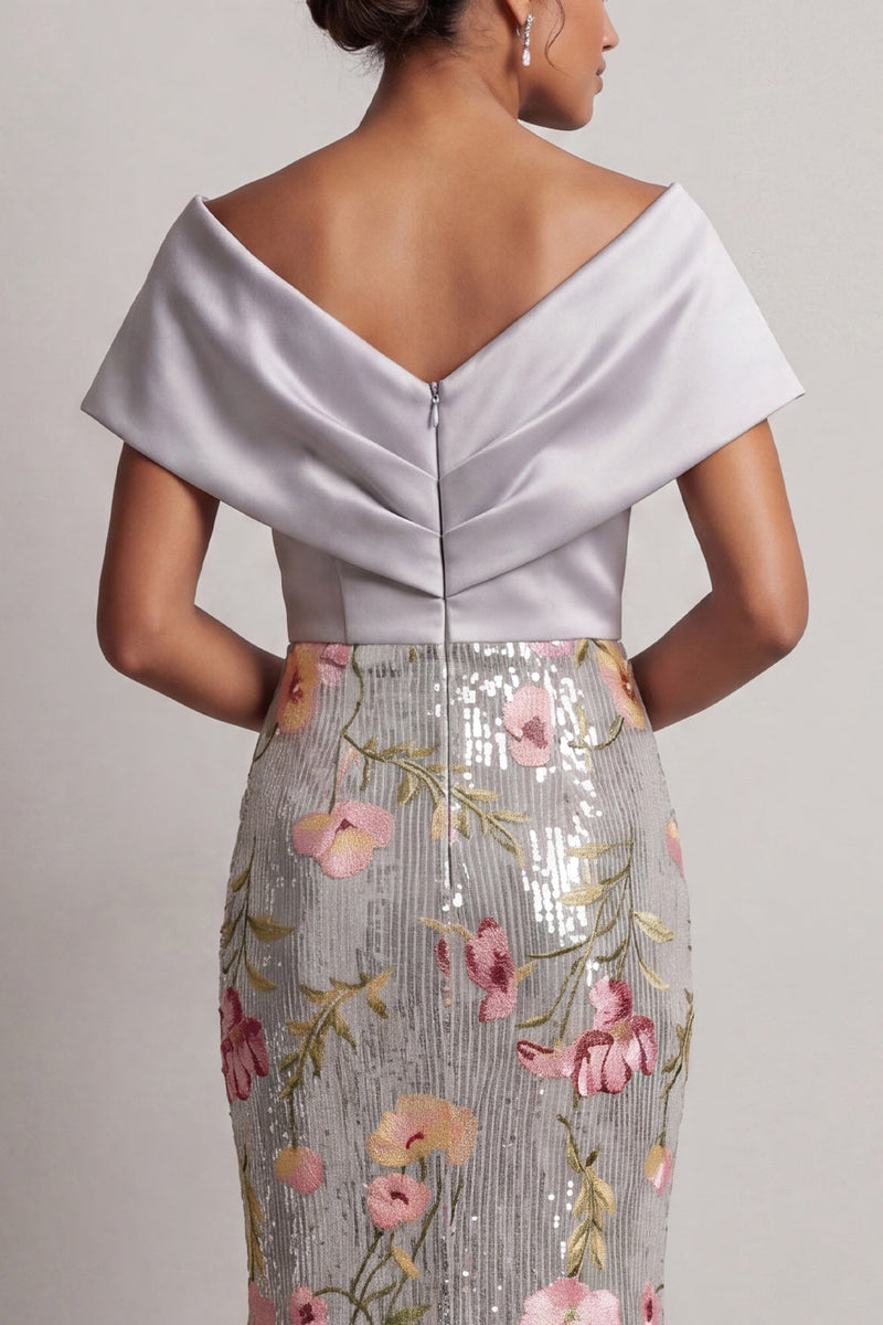 Laden Sie das Bild in den Galerie-Viewer, Glitzerndes silbernes Blumen-V-Ausschnitt-Pailletten-Meerjungfrauenkleid Lange Mutter der Braut
