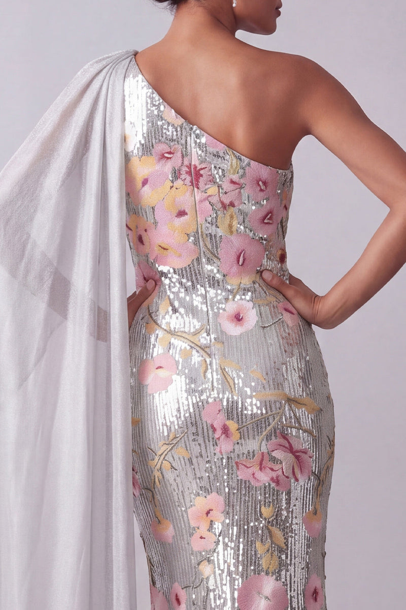 Laden Sie das Bild in den Galerie-Viewer, Glitzernde silberne Blumenpailletten, ein schulterlanges Mutter-der-der-Braut-Kleid mit Seitenumhang