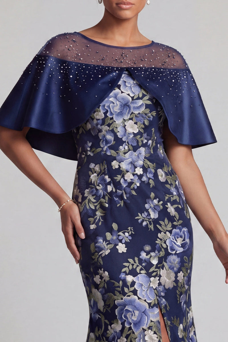 Laden Sie das Bild in den Galerie-Viewer, Marineblaues, geblümtes Meerjungfrauenkleid mit Perlen, lange Mutter der Braut mit Umhang