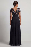 Laden Sie das Bild in den Galerie-Viewer, Glitzerndes schwarzes Chiffon-Plissiert, ein langes Mutter-der-der-Braut-Kleid mit Ärmeln