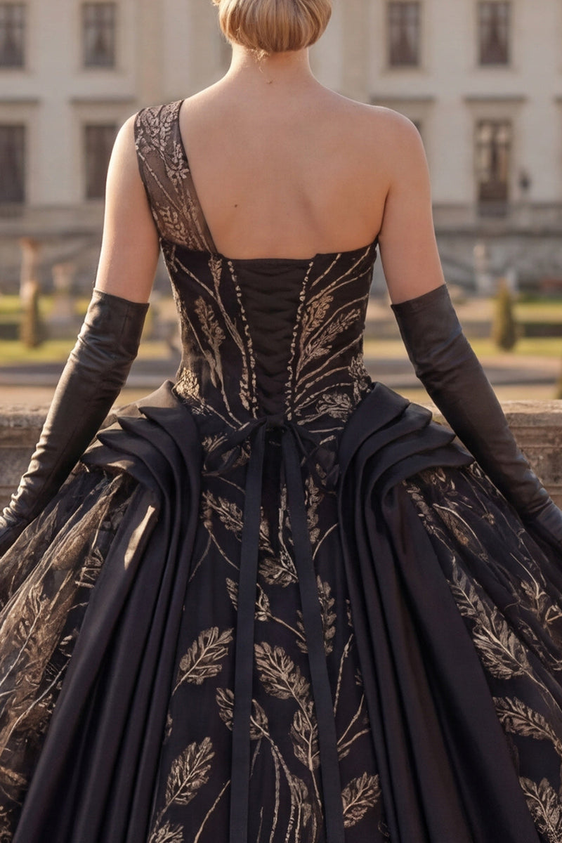 Laden Sie das Bild in den Galerie-Viewer, Einschulter Schwarzes Abschlusskleid mit Applikation