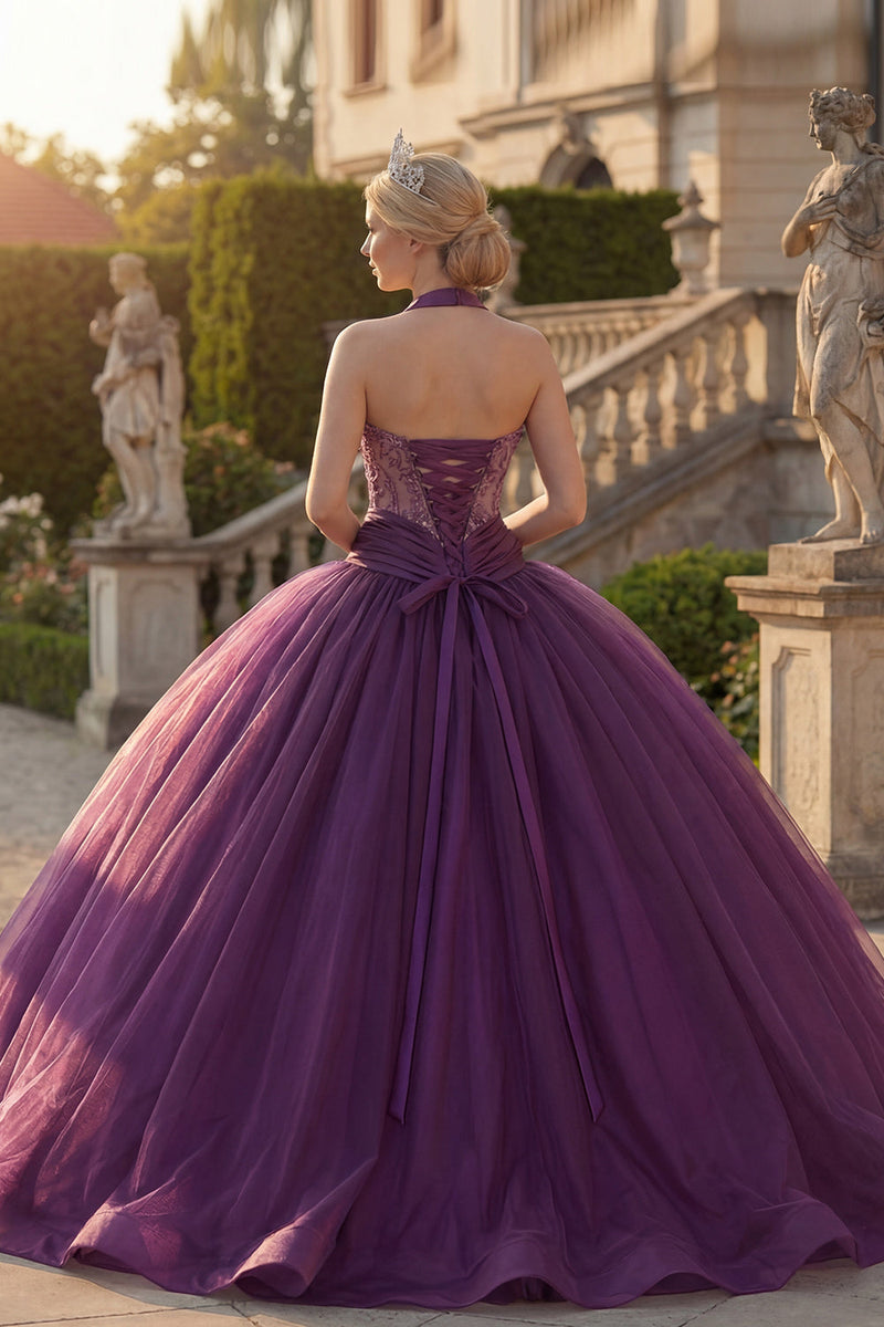 Laden Sie das Bild in den Galerie-Viewer, Dunkelviolettes Neckhlder Abschlusskleid mit Rüschen