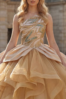 Laden Sie das Bild in den Galerie-Viewer, Glitzerndes Einschulter Ballkleid Pailletten Champagner Abschlusskleid mit Rüschen