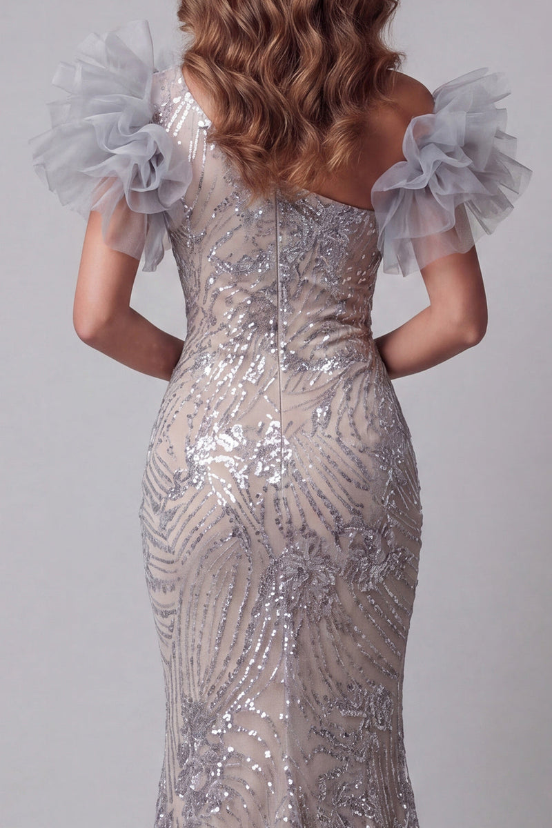 Laden Sie das Bild in den Galerie-Viewer, Glitzerndes silbernes langes Meerjungfrauenkleid mit einer Schulter und Perlenbesatz und 3D-Blumen