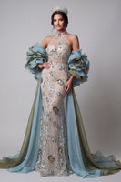 Laden Sie das Bild in den Galerie-Viewer, Glitzerndes Champagner-Meerjungfrauen-Rüschenmuster, Blumenkleid mit Umhang