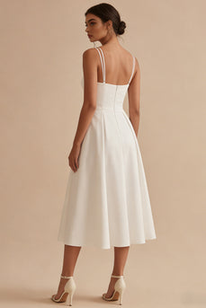 Schlichtes Weißes Satin Midi A Linie Strandhochzeitskleid