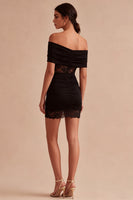 Laden Sie das Bild in den Galerie-Viewer, Off-the-shoulder schwarzes Spitzen-Bodycon-Minikleid