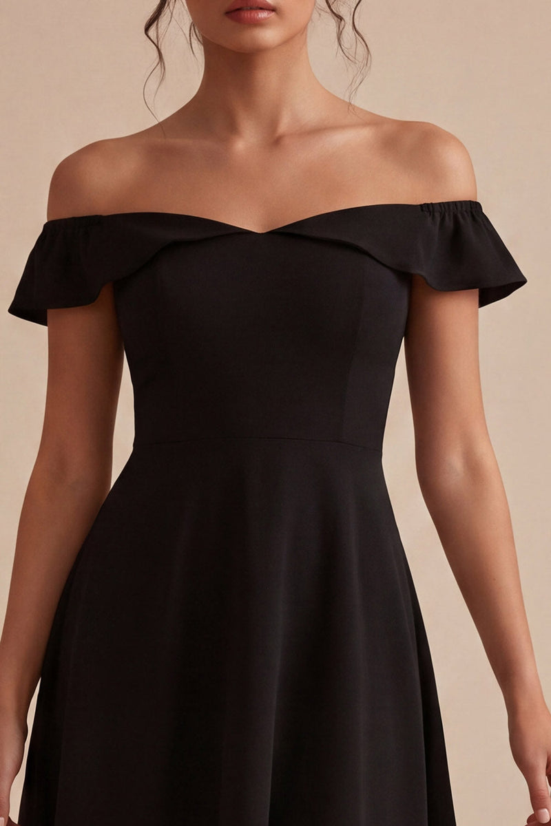 Laden Sie das Bild in den Galerie-Viewer, Hoch niedrig A-Linie von den Schultern Kleines schwarzes Kleid