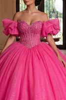 Laden Sie das Bild in den Galerie-Viewer, Glitzerndes schulterfreies Fuchsiafarbenes Korsett, Ballkleid, Quinceañera-Kleid