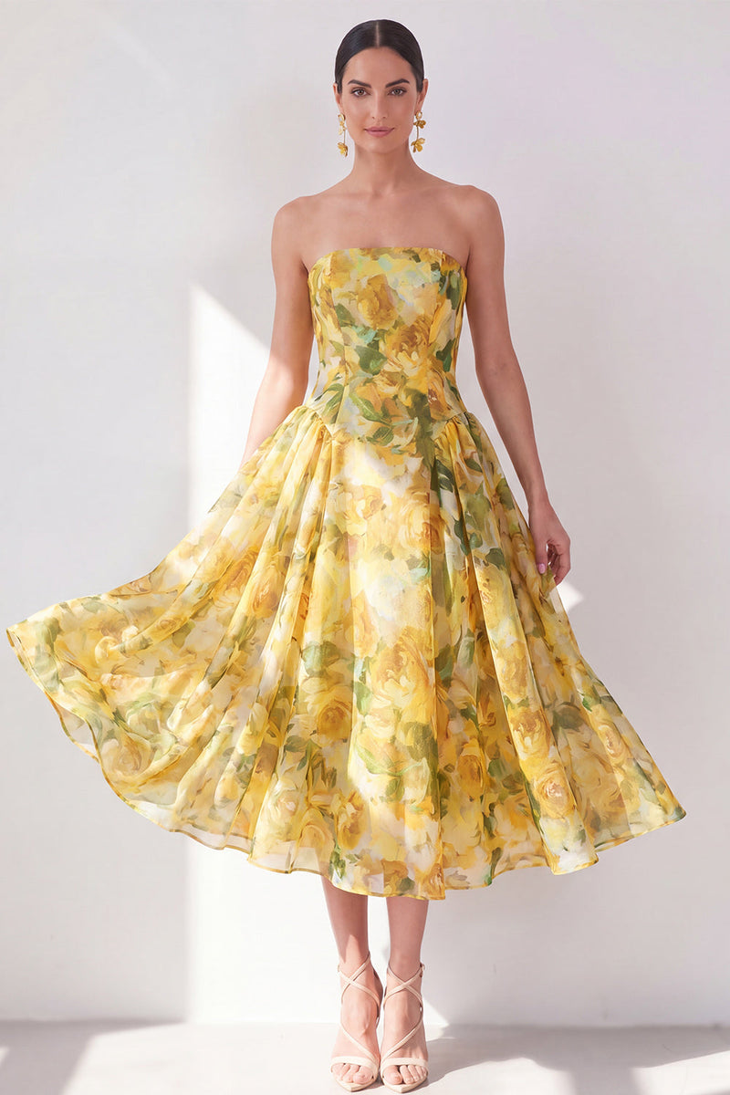 Laden Sie das Bild in den Galerie-Viewer, A-Line gelbes, trägerloses Chiffon-bedrucktes Midi-Blumenkleid