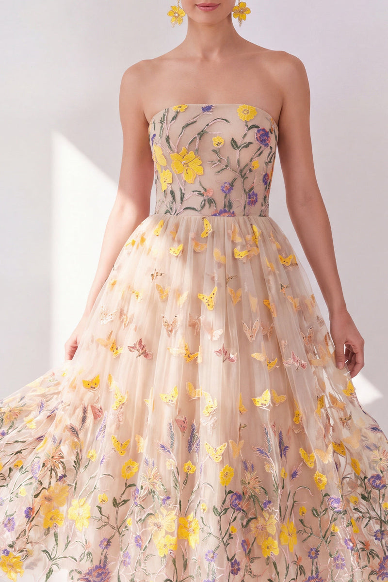 Laden Sie das Bild in den Galerie-Viewer, Aprikosenfarbenes trägerloses A-Line-Tüll-Sticked-Midi-Kleid