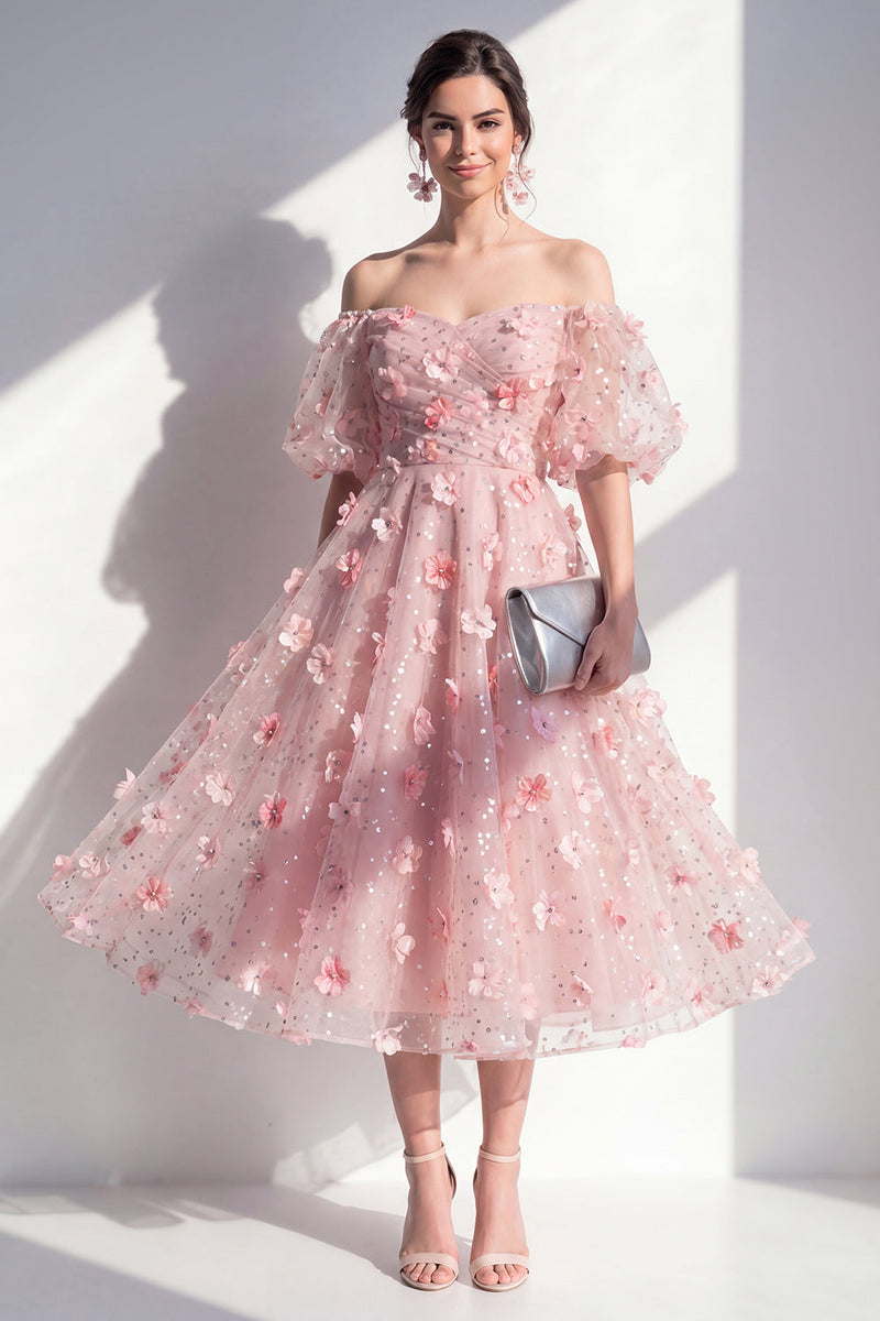 Laden Sie das Bild in den Galerie-Viewer, Blush-Off-the-shoulder A-Linie mit gerafften Pailletten Blumen-Midi-Kleid