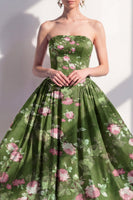 Laden Sie das Bild in den Galerie-Viewer, Trägerloses A-Linien-Chiffon dunkelgrünes Midi-Blumenkleid