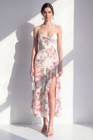 Laden Sie das Bild in den Galerie-Viewer, Rosa blumiges Spaghetti-Trägerloses Chiffon-Rüschen-Midi-Kleid mit Schlitz