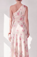 Laden Sie das Bild in den Galerie-Viewer, Aprikosenfarbenes einschulterfarbenes Chiffon-A-Linie Maxi-Floralkleid mit Rüschen