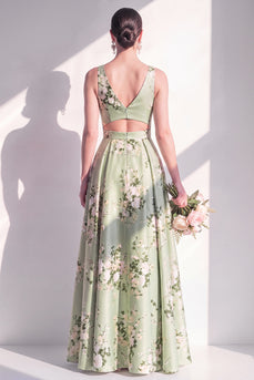 A-Linie Salbeigrünes Satin-V-Ausschnitt geblümtes langes Brautjungfernkleid mit Schlitz
