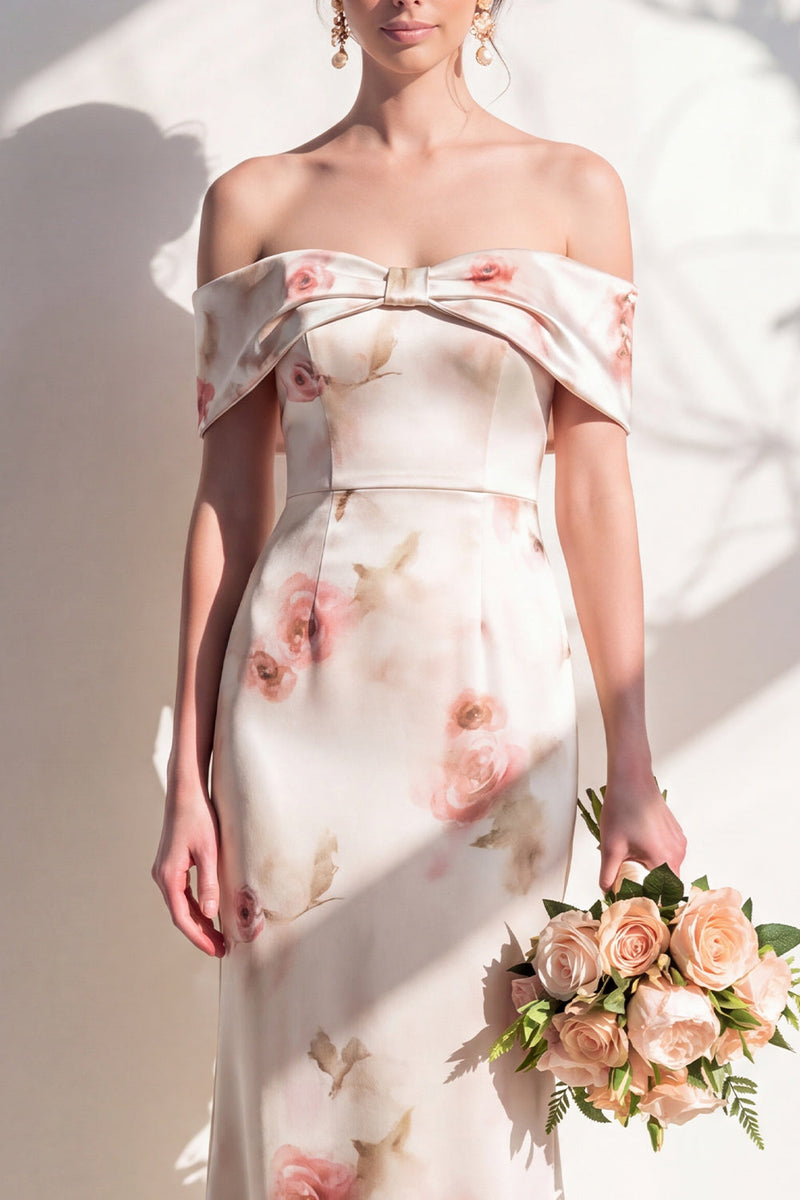Laden Sie das Bild in den Galerie-Viewer, Off-the-shoulder elfenbeinrotes Blumen-Meerjungfrauen-Brautjungfrauenkleid