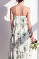 Laden Sie das Bild in den Galerie-Viewer, Trägerloses, gestuftes grünes Blumen-A-Linie Brautjungfernkleid